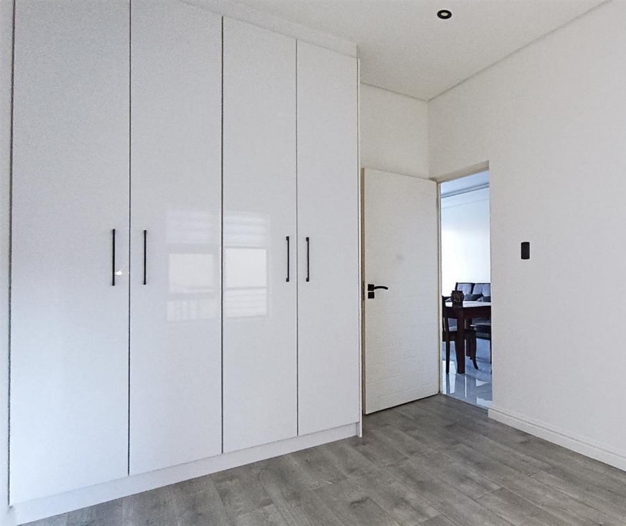 2 Bedroom Property for Sale in Table View Western Cape